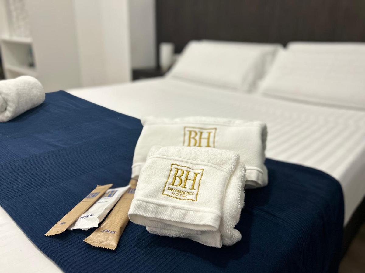 Apartamentos Bh Suites אליקאנטה מראה חיצוני תמונה